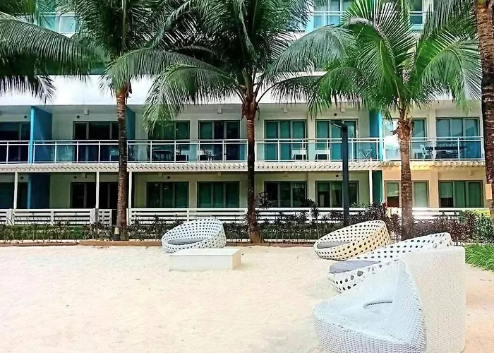 Hotel Cheap Staycation Azure